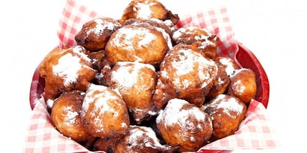 Oliebollen - Food in the Netherlands