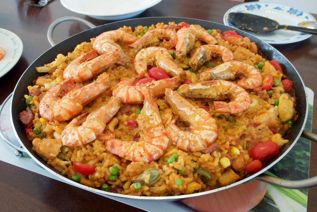 An image of paella