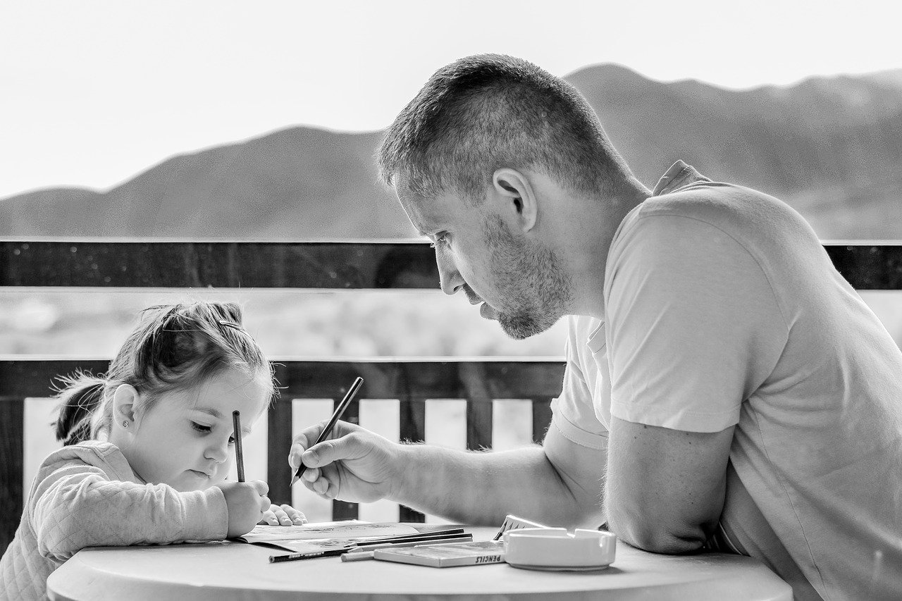 Image of a father and daughter in Corporate Housing