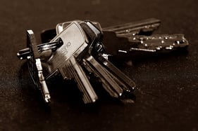 Image of house keys before a property appraisal