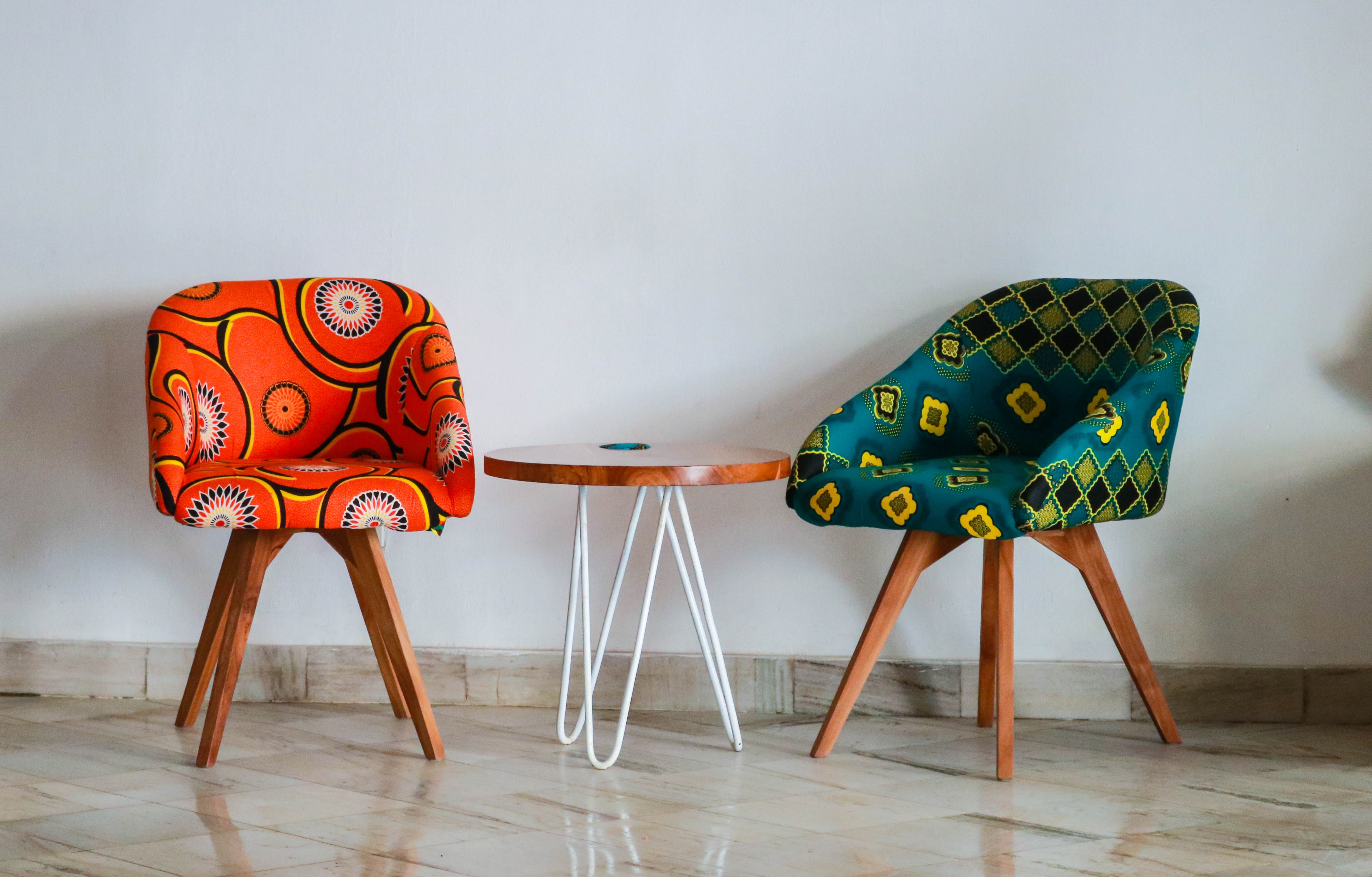  art-chairs-color-1350789